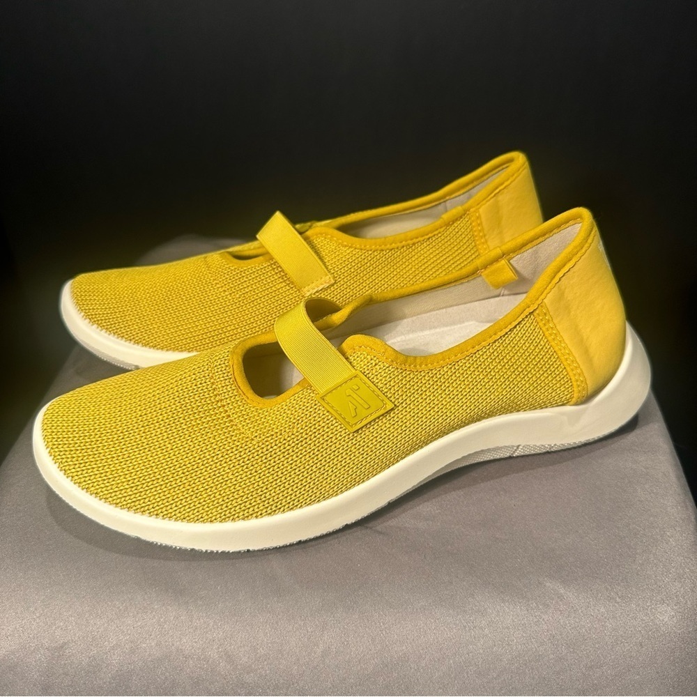 Arcopedico Yellow Women's Flats